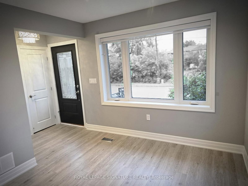 Upper - 141 Phillip Avenue