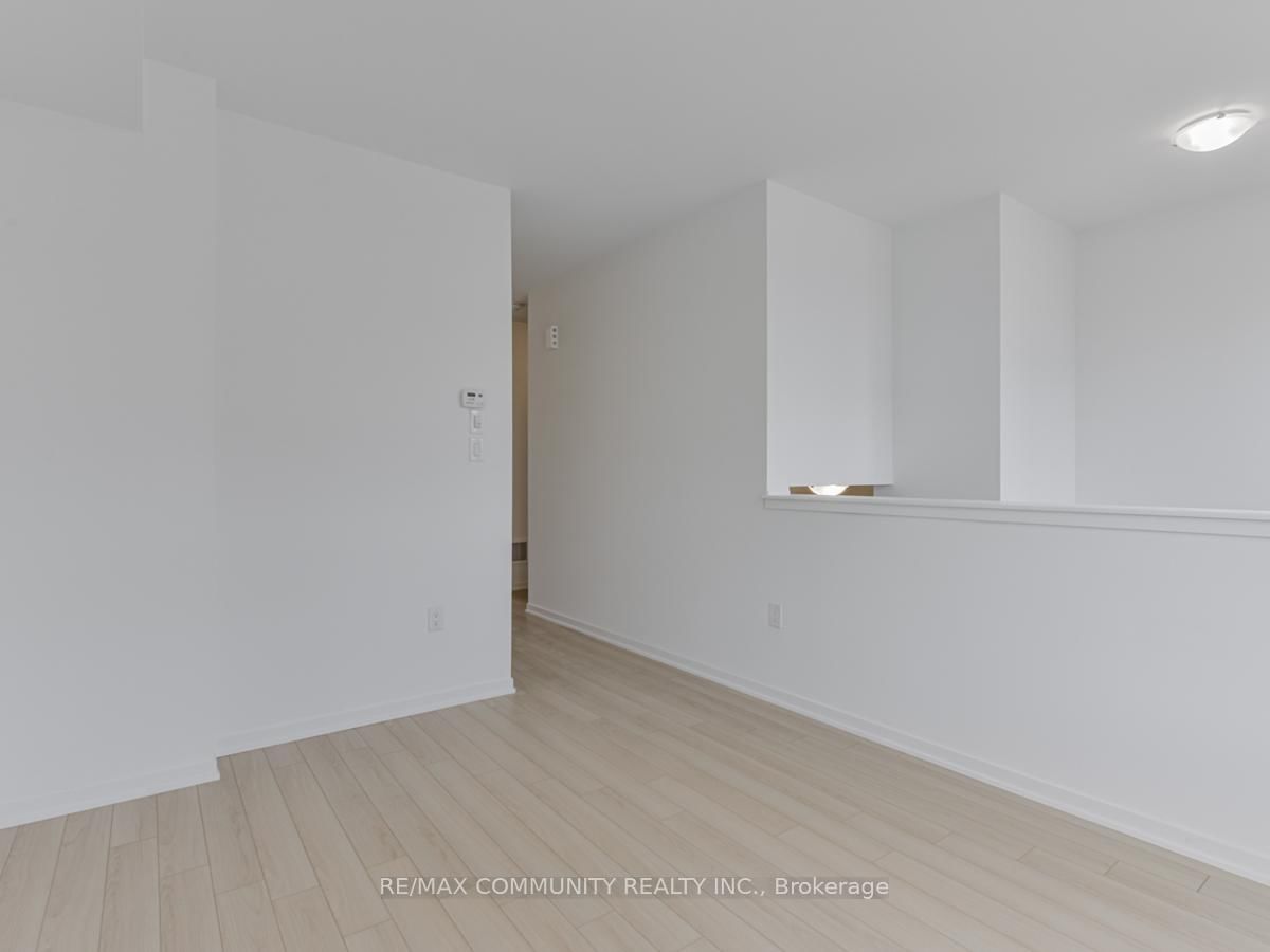 799 Heathrow Path • Oshawa, ON photo 24