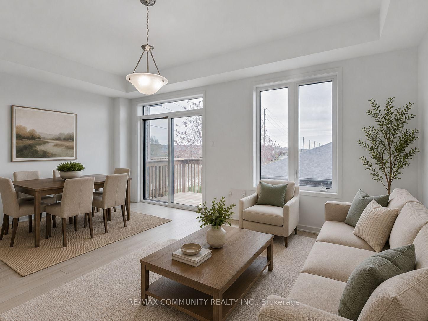 799 Heathrow Path • Oshawa, ON photo 3