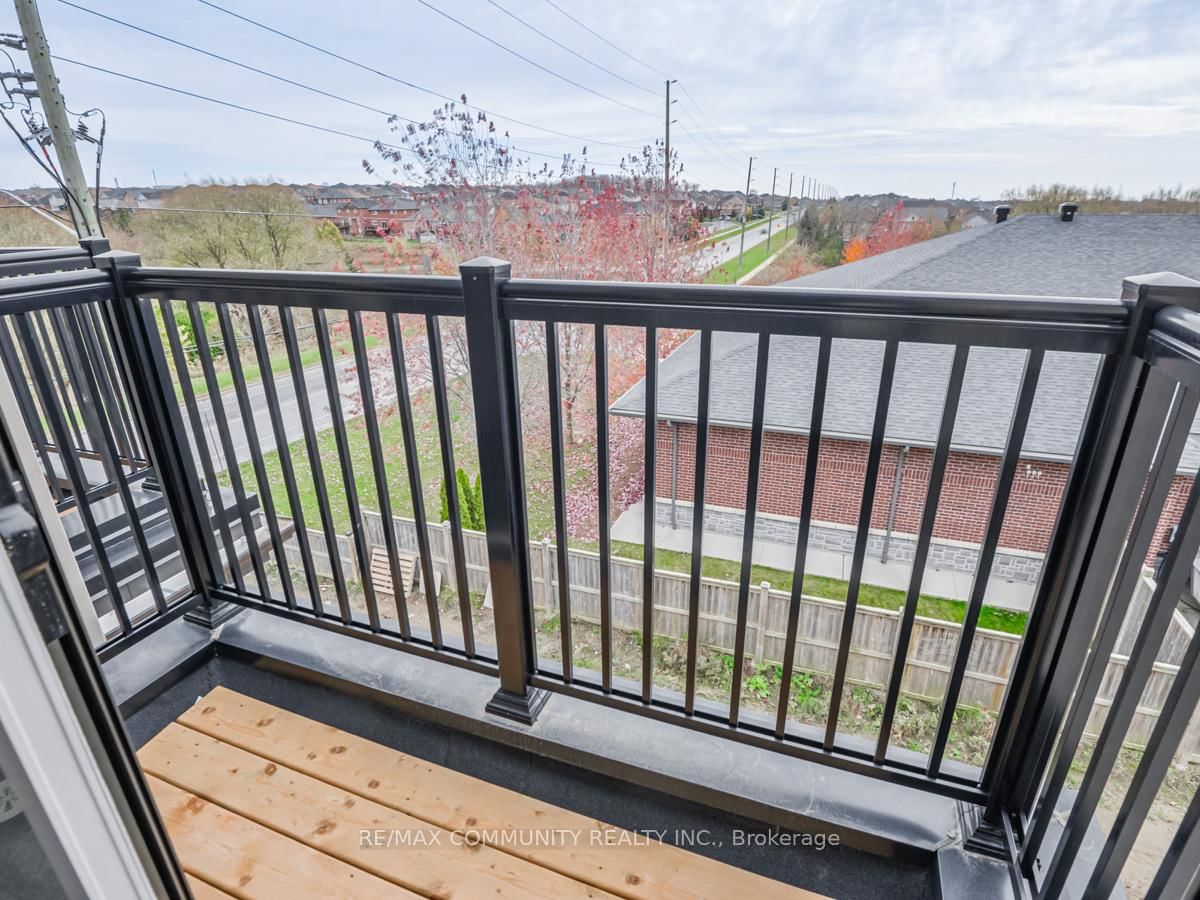 799 Heathrow Path • Oshawa, ON photo 40