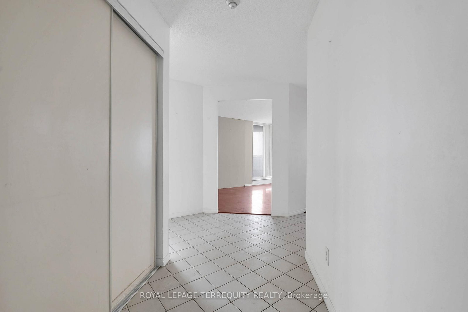 400 McLevin Avenue • #602 • Toronto, ON photo 5