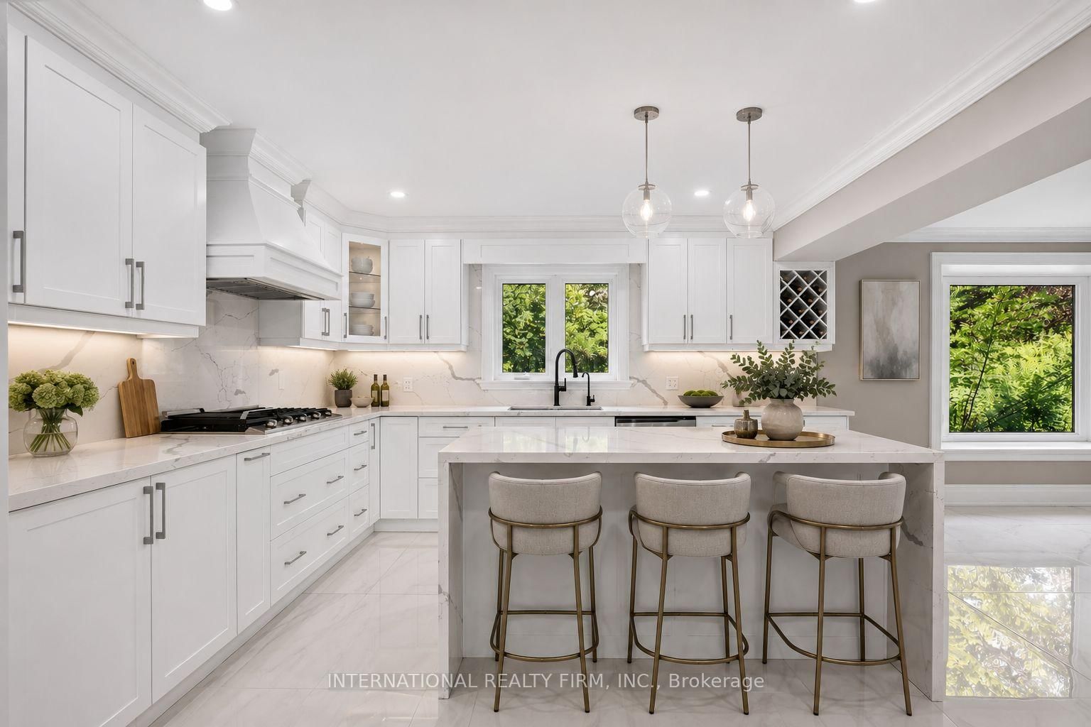3 Taunus Court • Clarington, ON photo 4