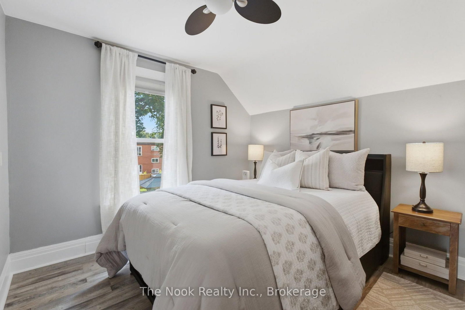 79 Elgin Street W • Oshawa, ON photo 16