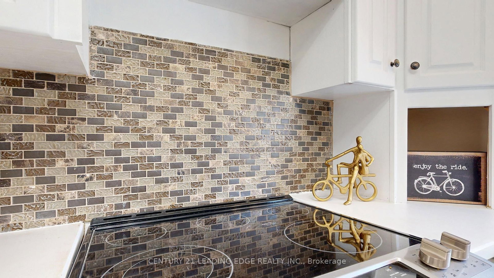 751 Gifford Street • Oshawa, ON photo 22