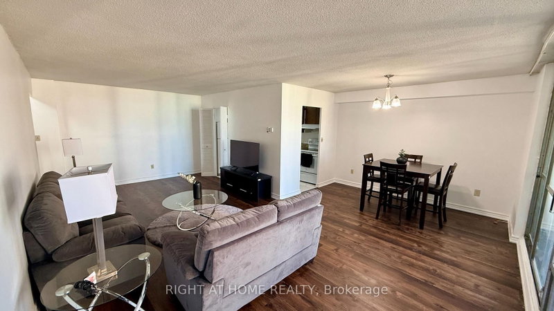 2819 - 1 Massey Square