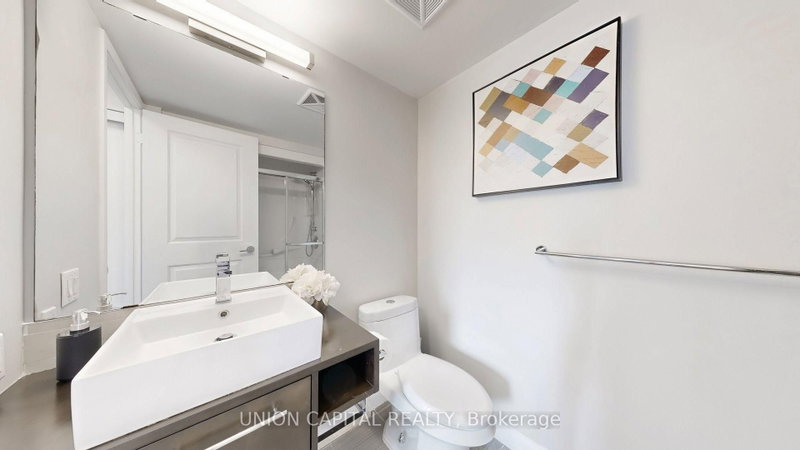 25 Town Centre Toronto,ON M1P 0B4 — Photo 15