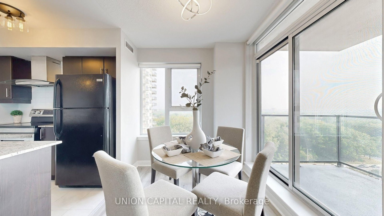 25 Town Centre Court • #1608 • Toronto, ON photo 9