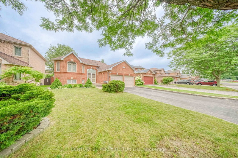 504 Sandalwood Court