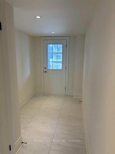 30 Wakely Crescent