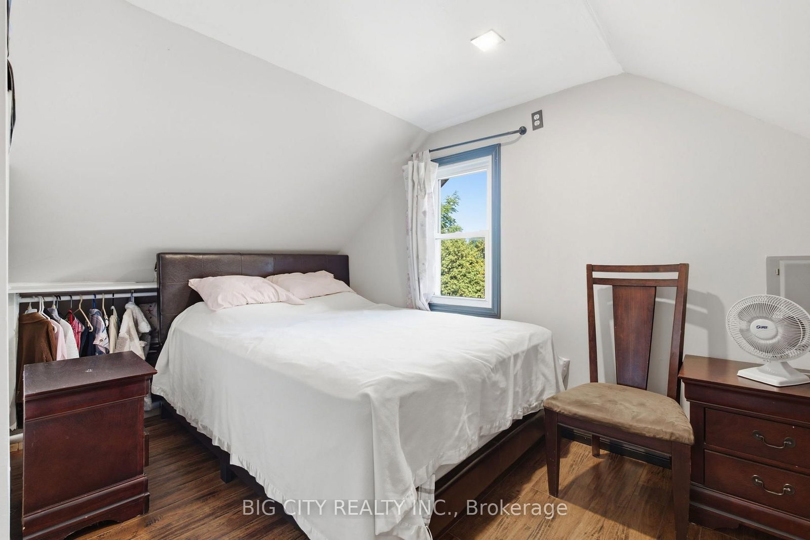 261 Clarke Street • Oshawa, ON photo 20