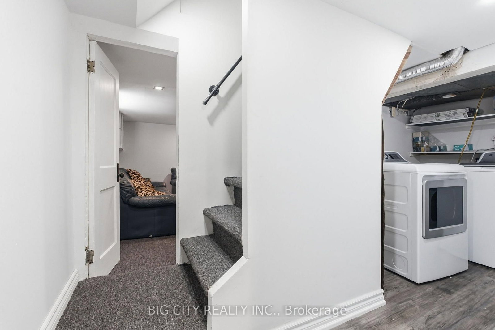 261 Clarke Street • Oshawa, ON photo 28