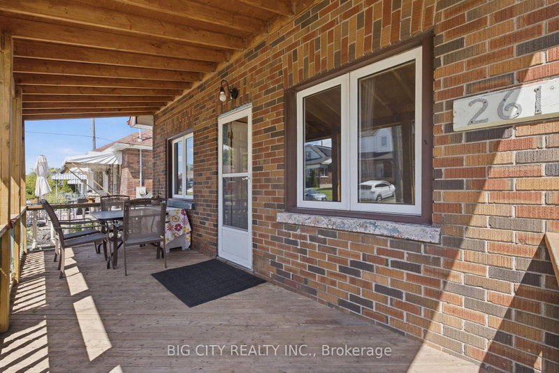 261 Clarke Street