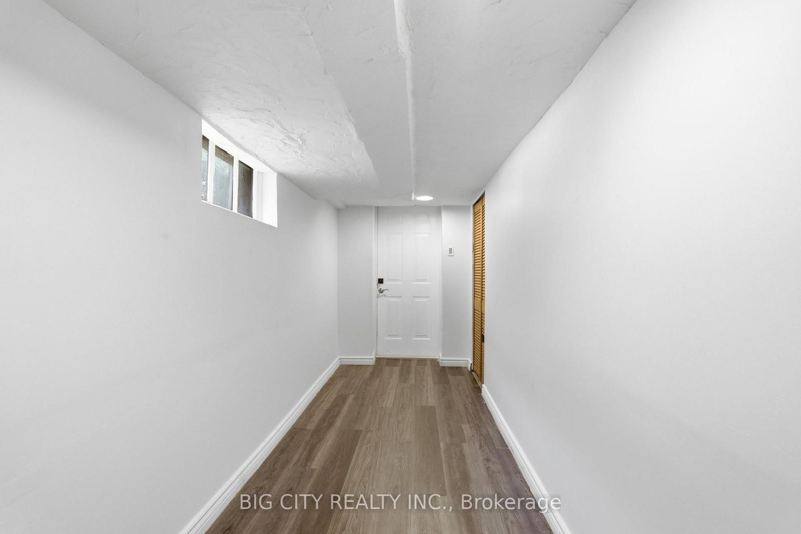 261 Clarke Street • Oshawa, ON photo 33