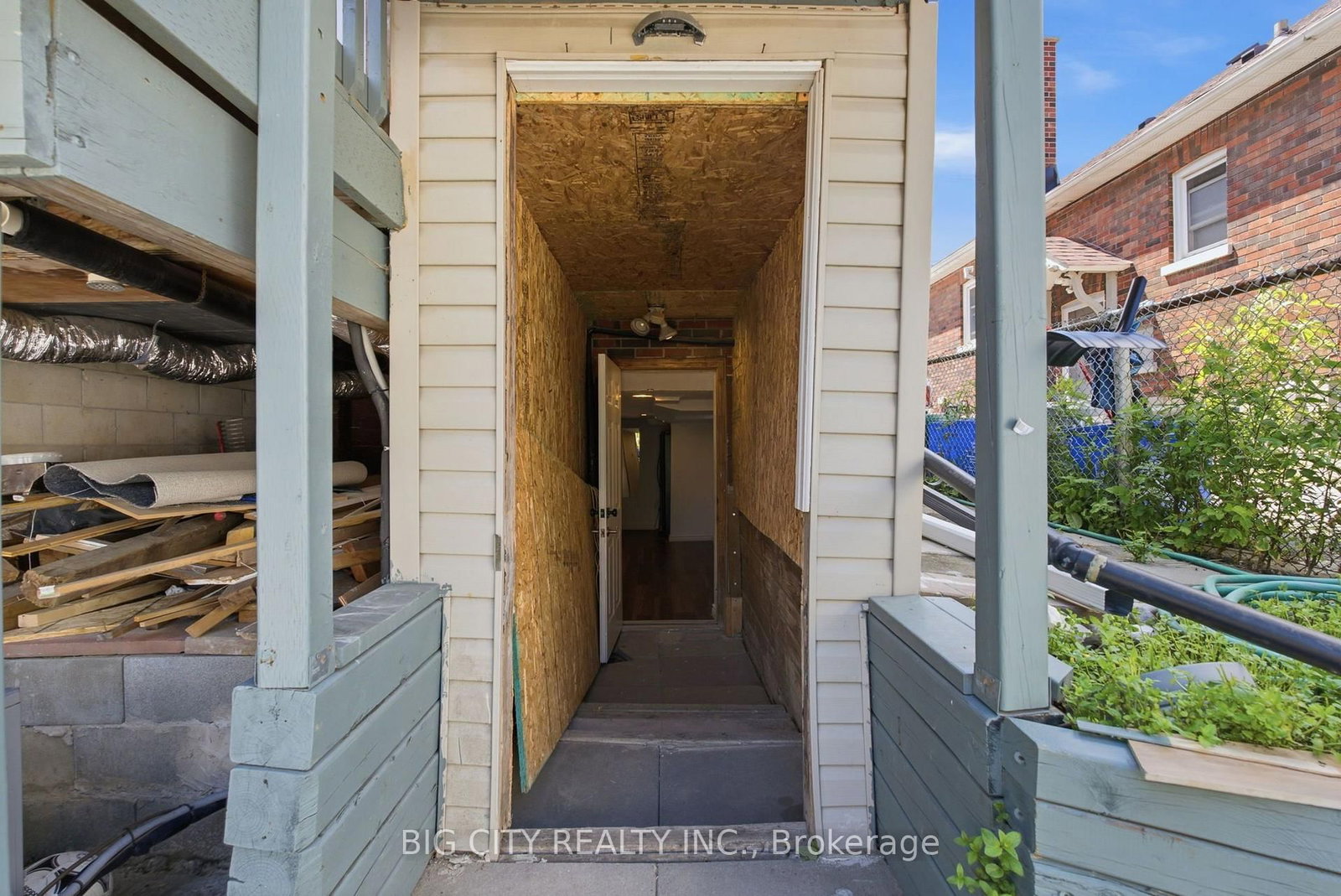 261 Clarke Street • Oshawa, ON photo 44