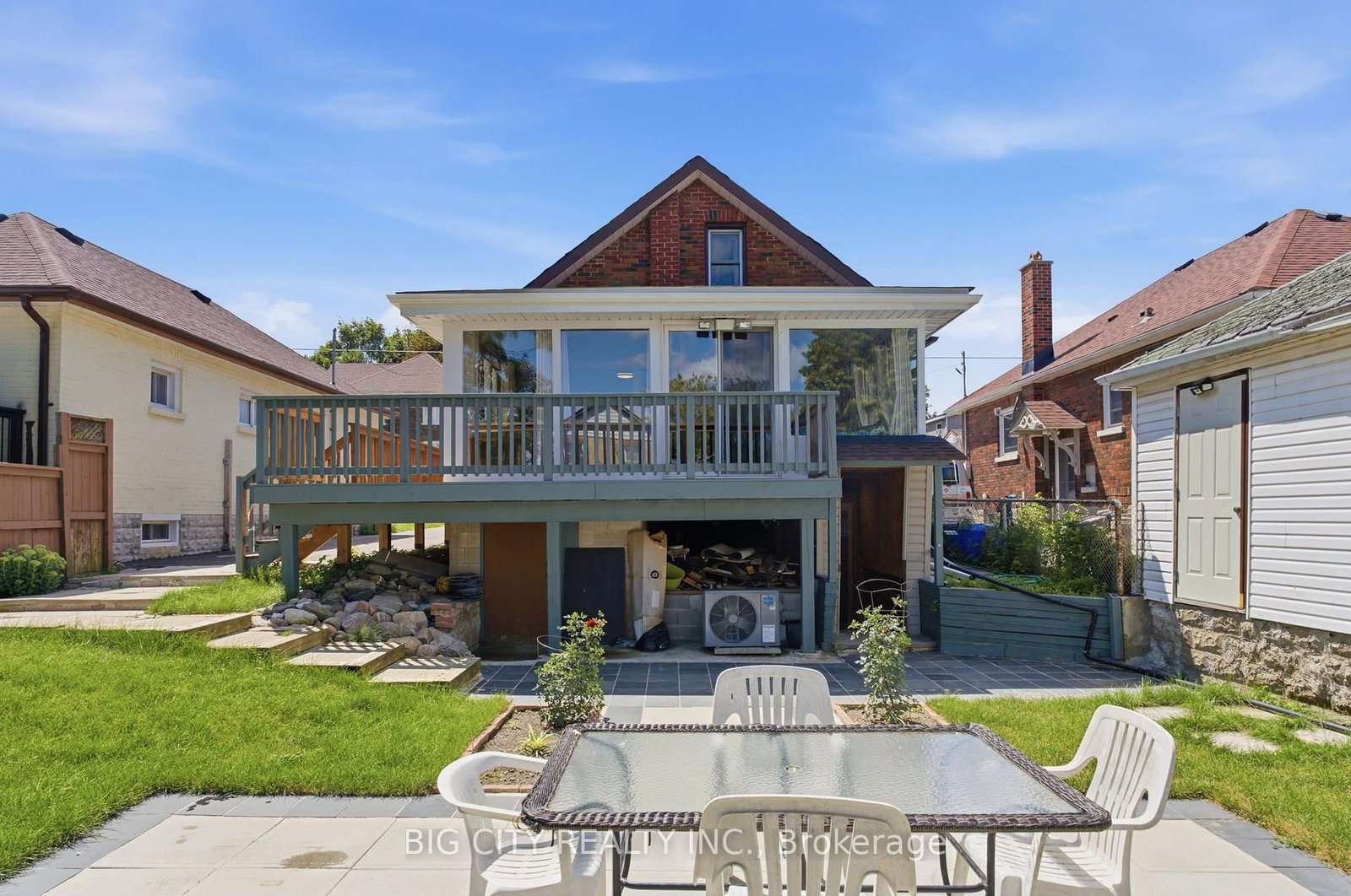 261 Clarke Street • Oshawa, ON photo 47