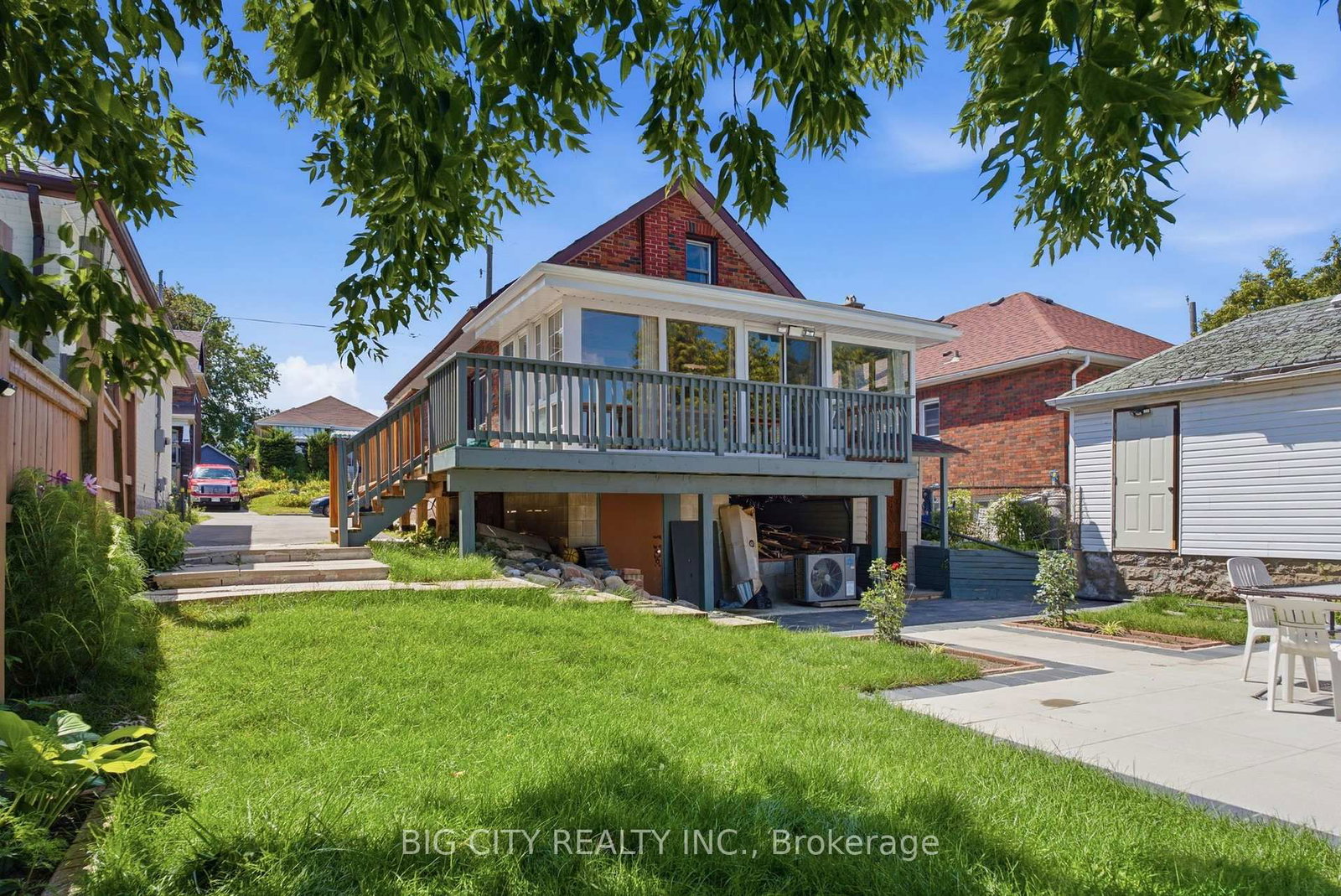 261 Clarke Street • Oshawa, ON photo 48