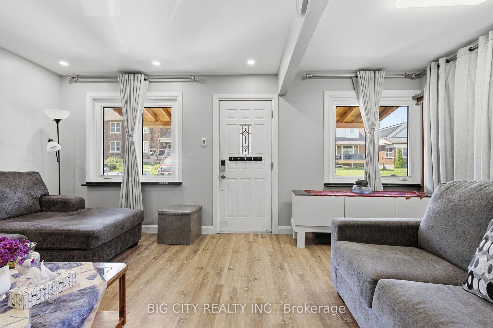 261 Clarke Street • Oshawa, ON photo 6