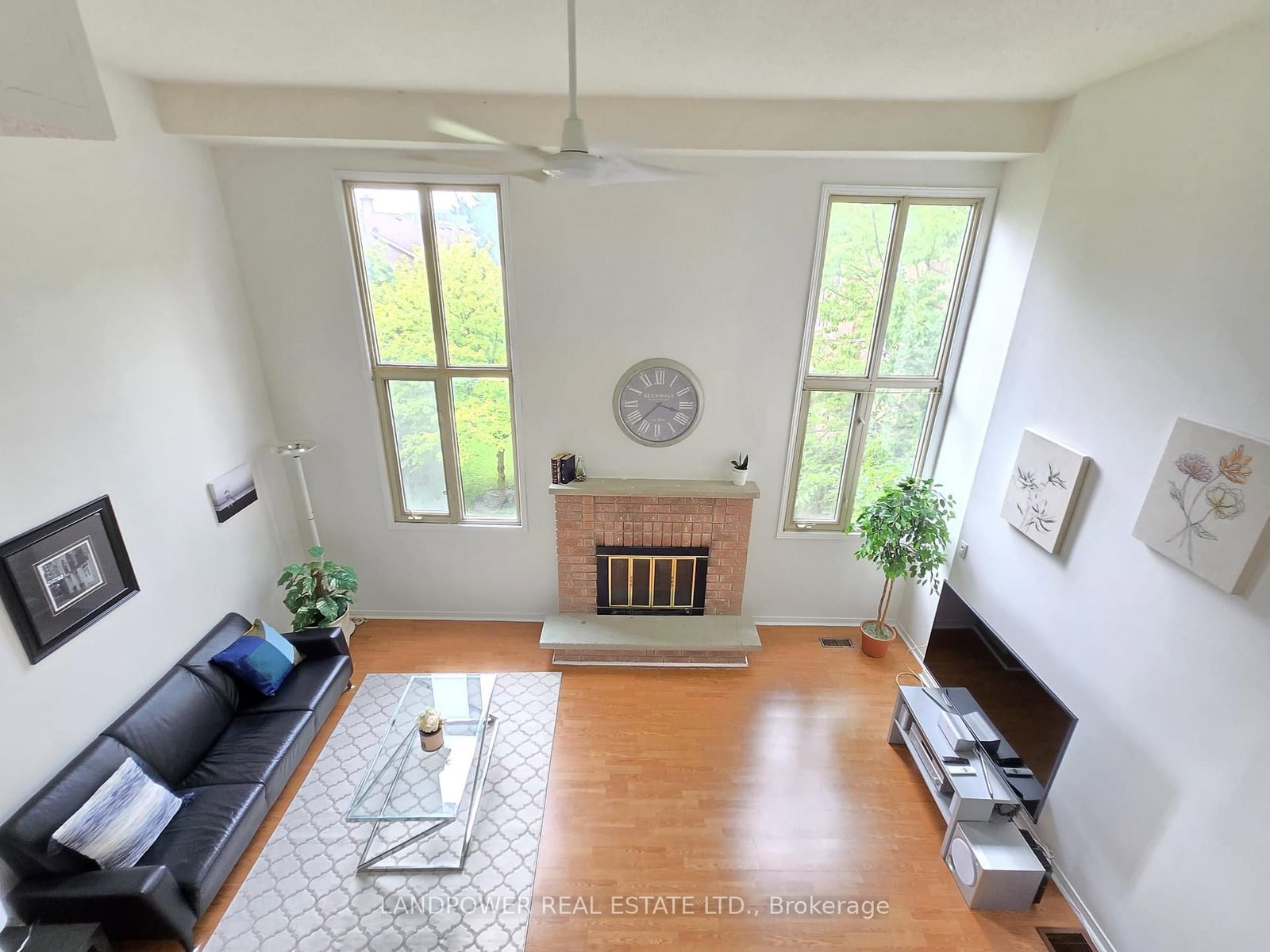 10 Cardwell Avenue • #75 • Toronto, ON photo 10
