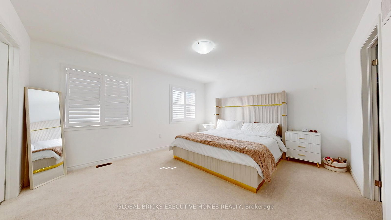 2885 Foxden Square • Pickering, ON photo 20