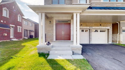 2885 Foxden Square • Pickering, ON photo 3