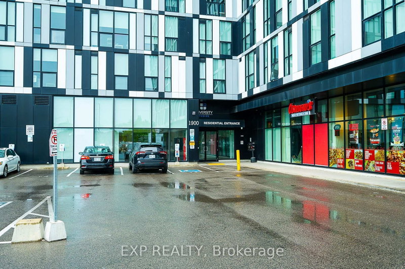 739 - 1900 Simcoe Street N