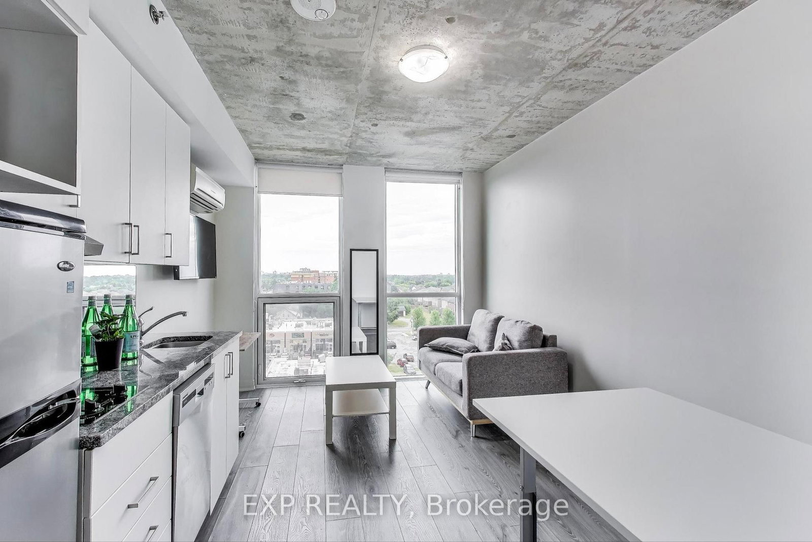 739 - 1900 Simcoe Street N, Oshawa 4