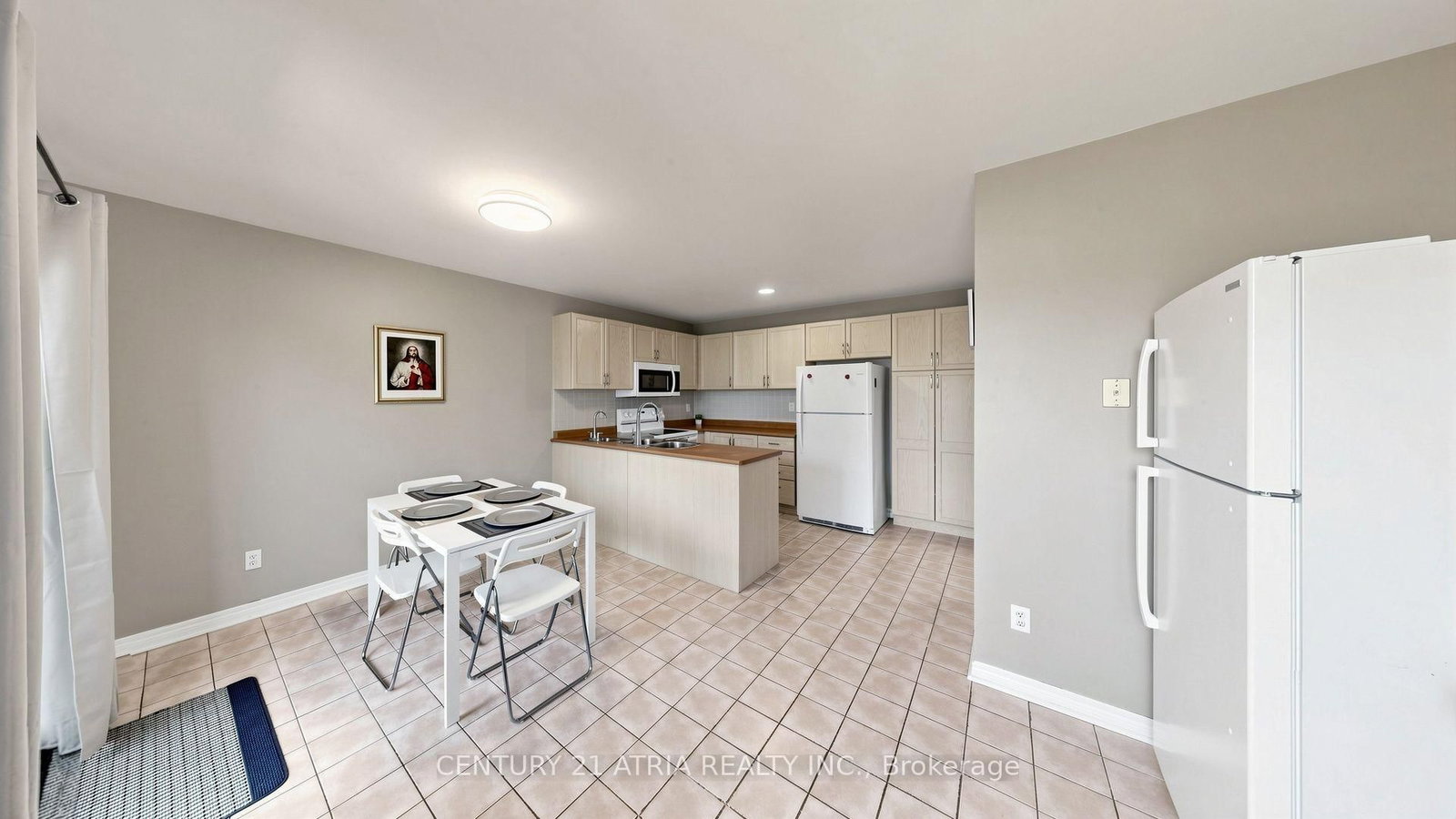 102 Huntington Crescent • Clarington, ON photo 16