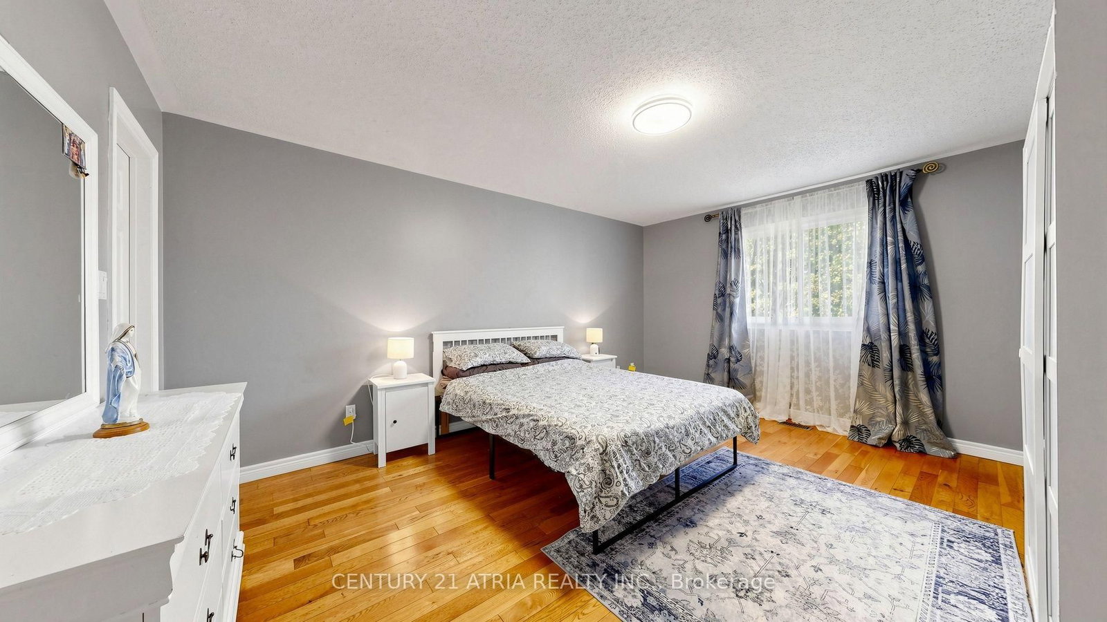 102 Huntington Crescent • Clarington, ON photo 24