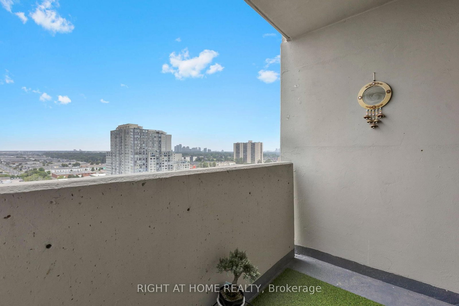 100 Prudential Drive • #1608 • Toronto, ON photo 12