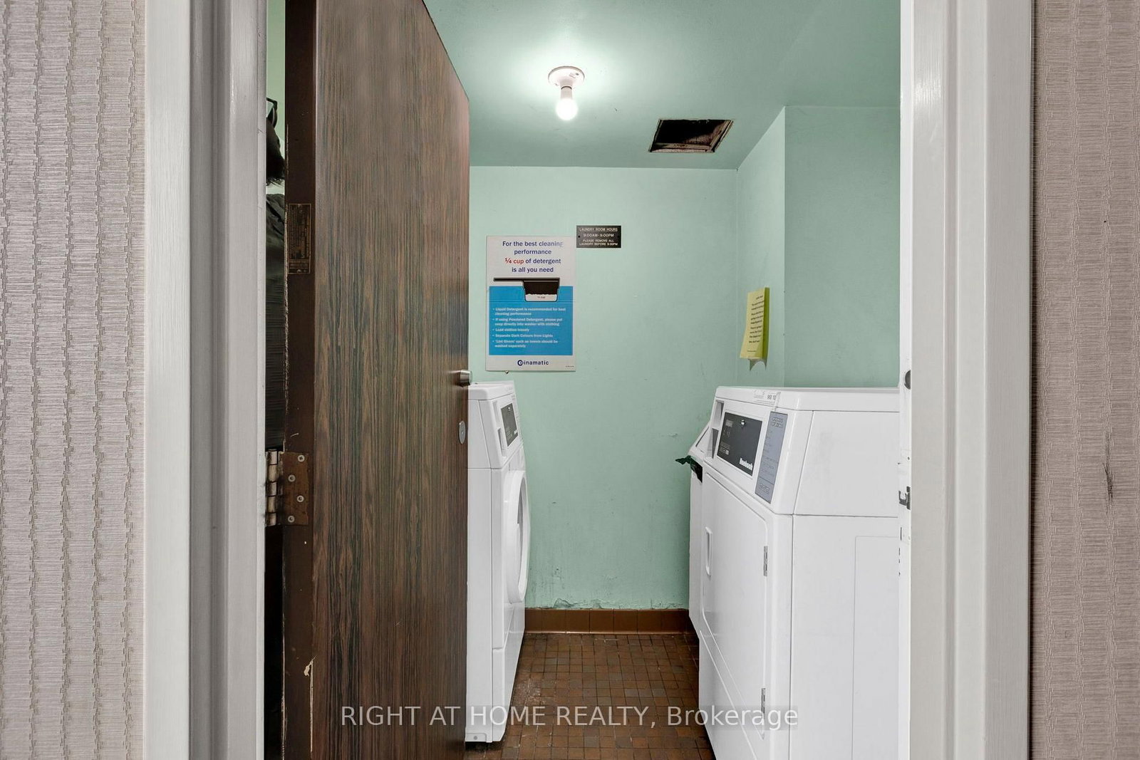 100 Prudential Drive • #1608 • Toronto, ON photo 18