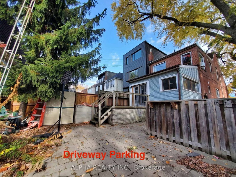 Main - 212 Monarch Park Avenue
