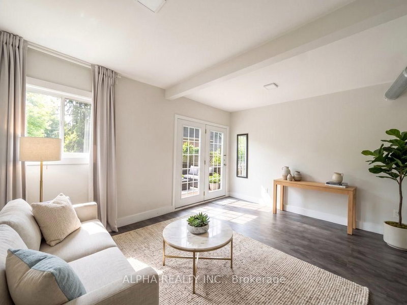 Main - 212 Monarch Park Avenue