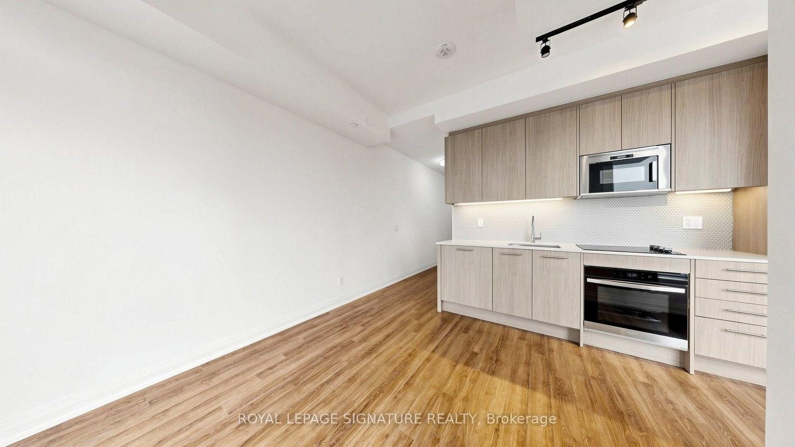 286 Main Street • #1005 • Toronto, ON photo 12