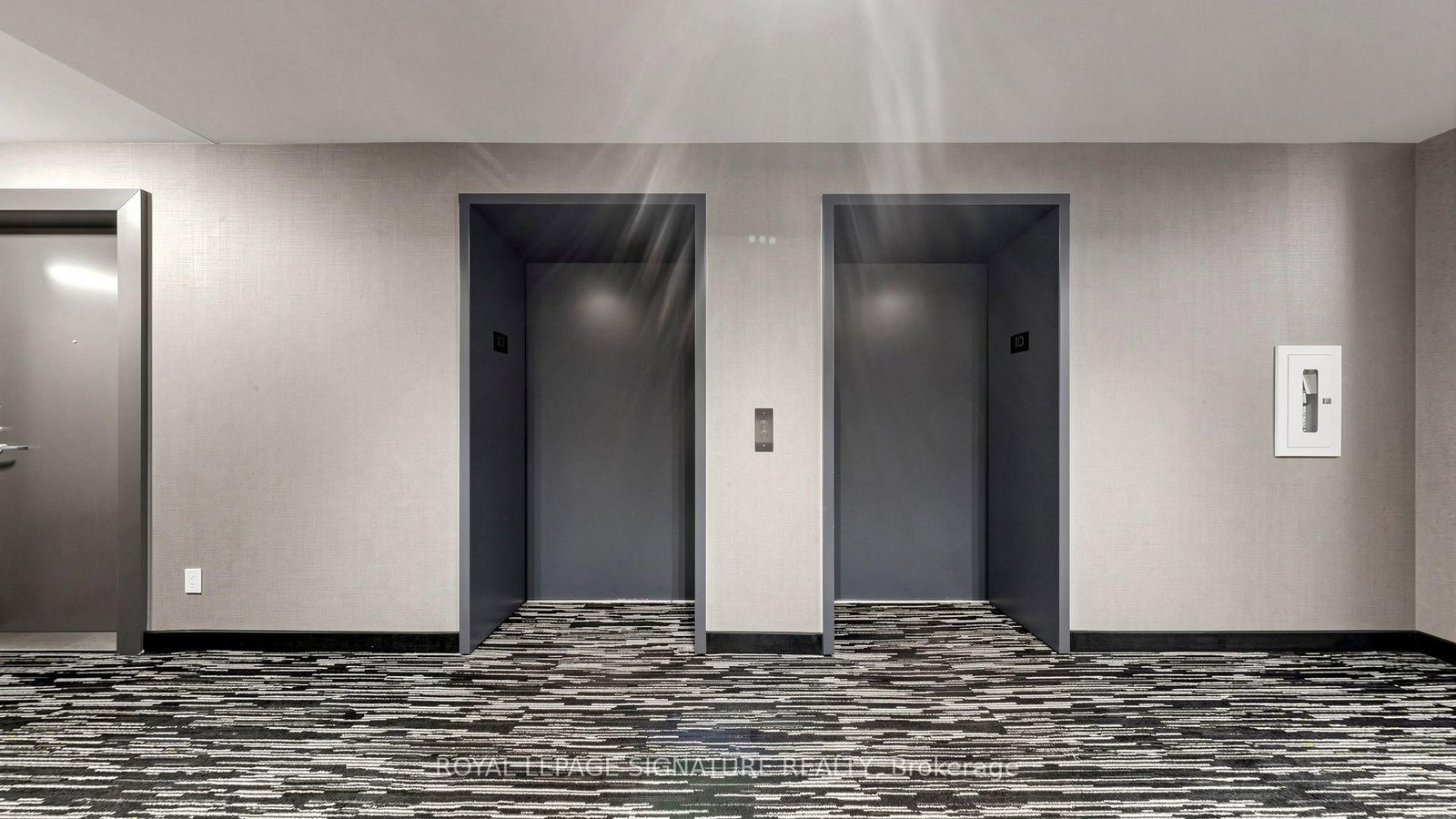 286 Main Street • #1005 • Toronto, ON photo 32