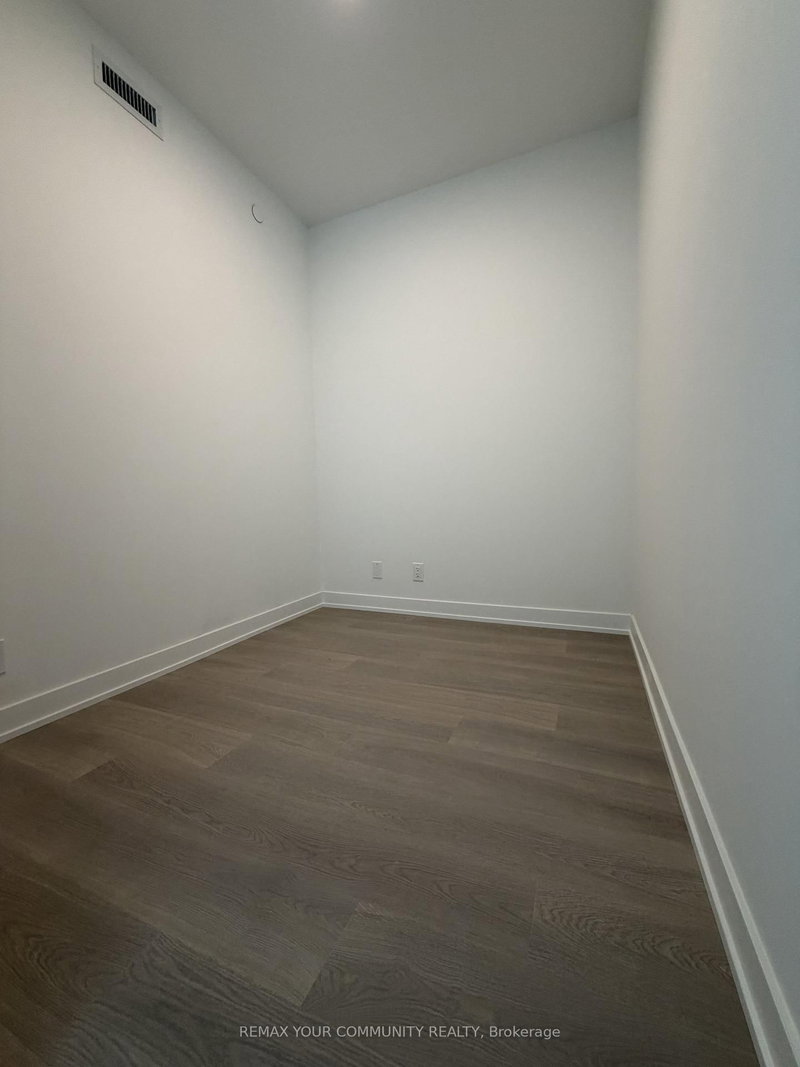 717 - 20 Deans Drive