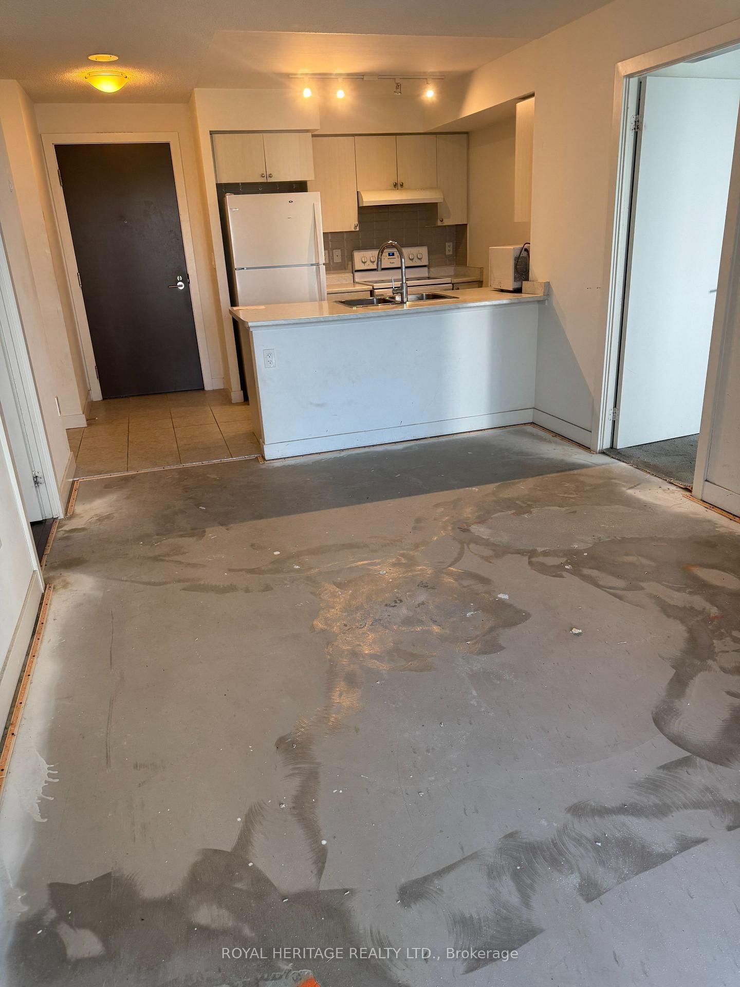 1346 Danforth Road • #403 • Toronto, ON photo 13