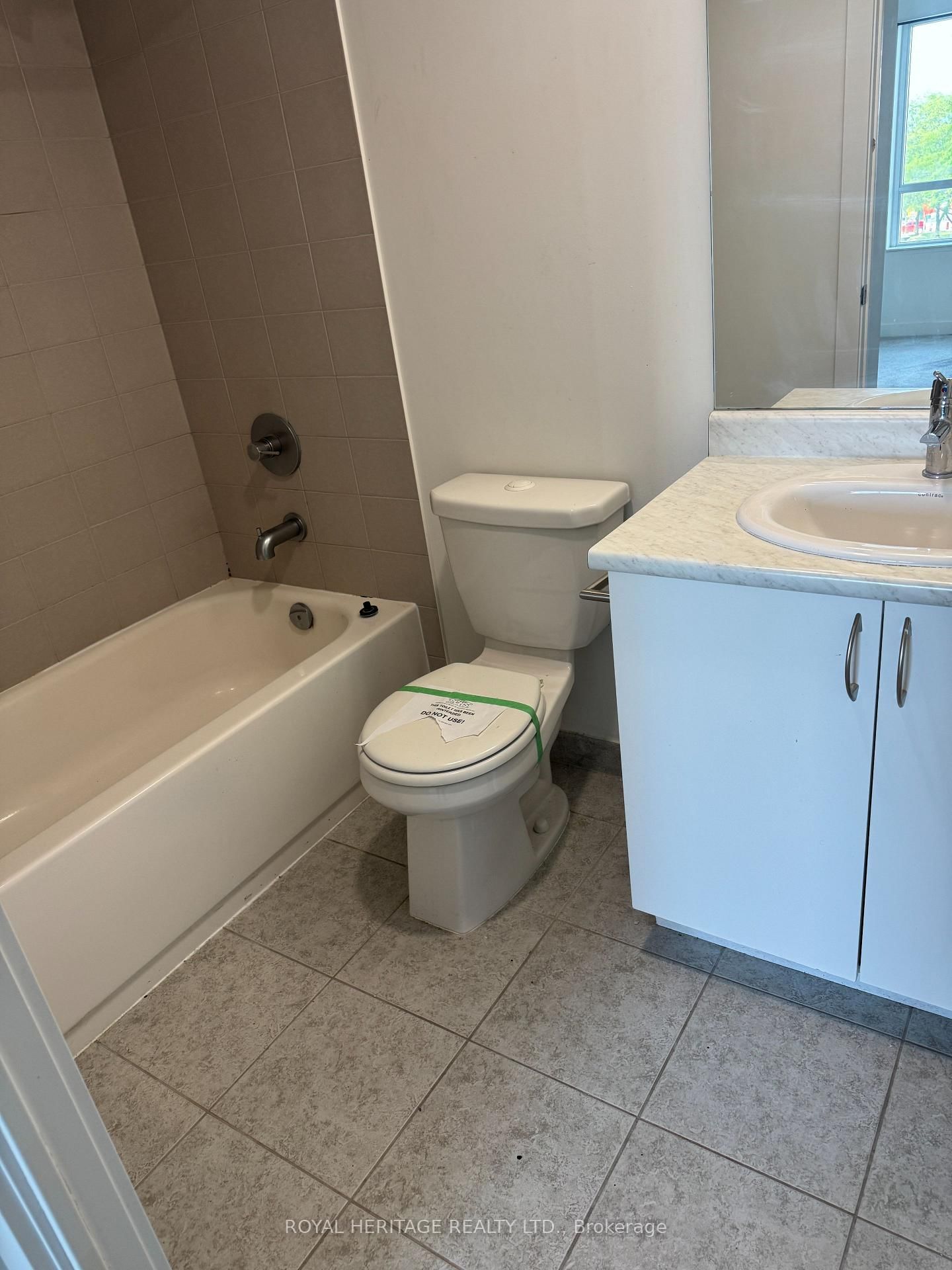 1346 Danforth Road • #403 • Toronto, ON photo 8