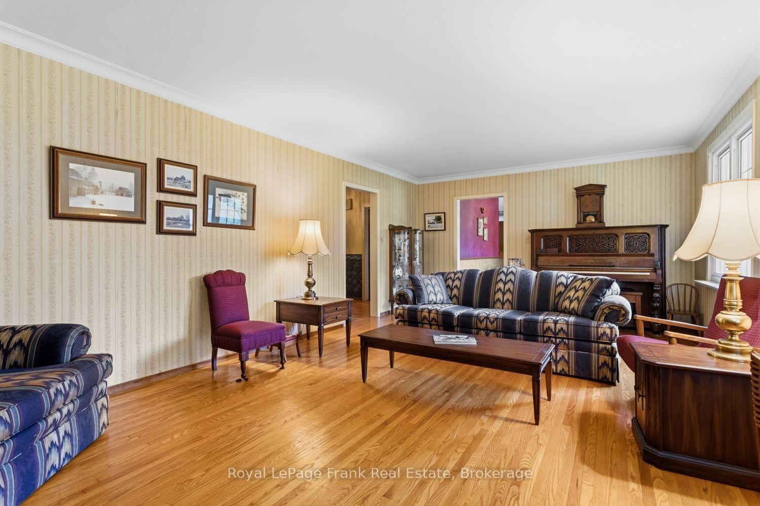 5080 Bowmanville Avenue • Clarington, ON photo 5