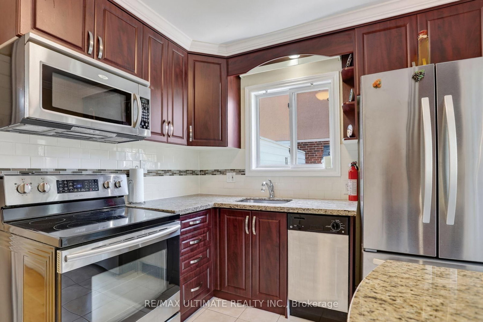 11 Midholm Drive • Toronto, ON photo 16