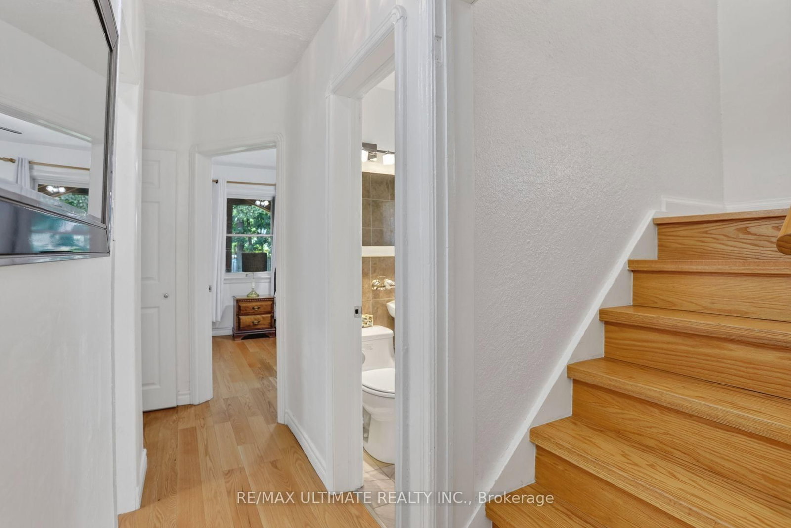 11 Midholm Drive • Toronto, ON photo 23