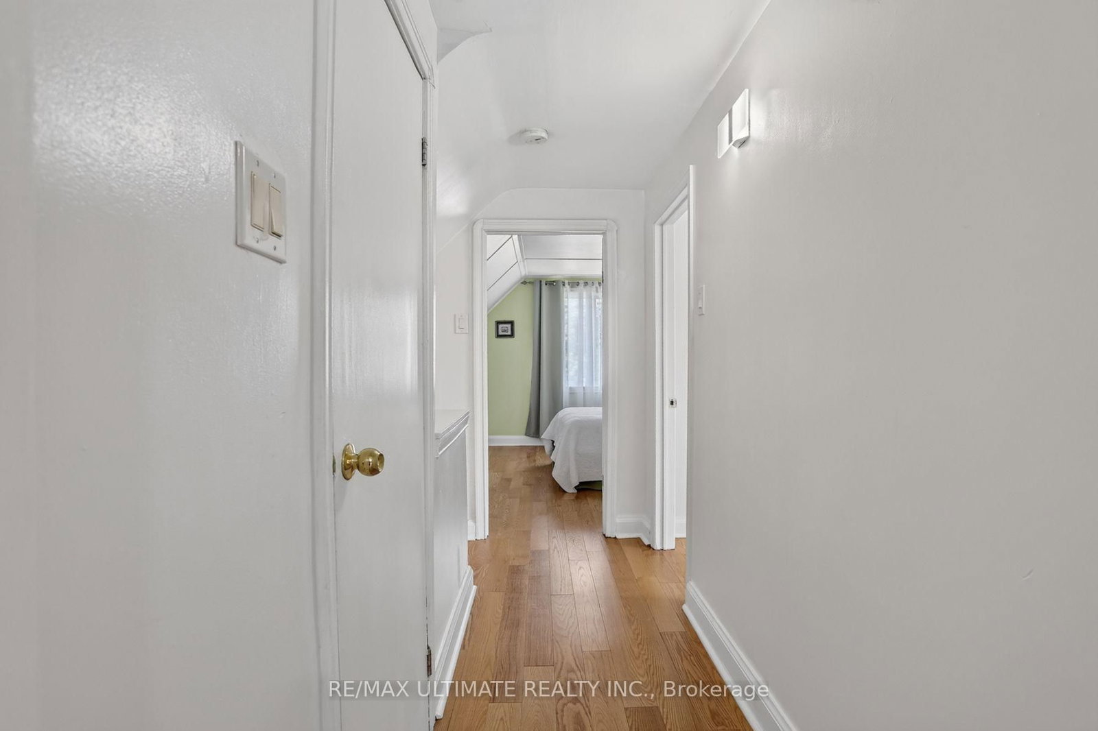 11 Midholm Drive • Toronto, ON photo 34