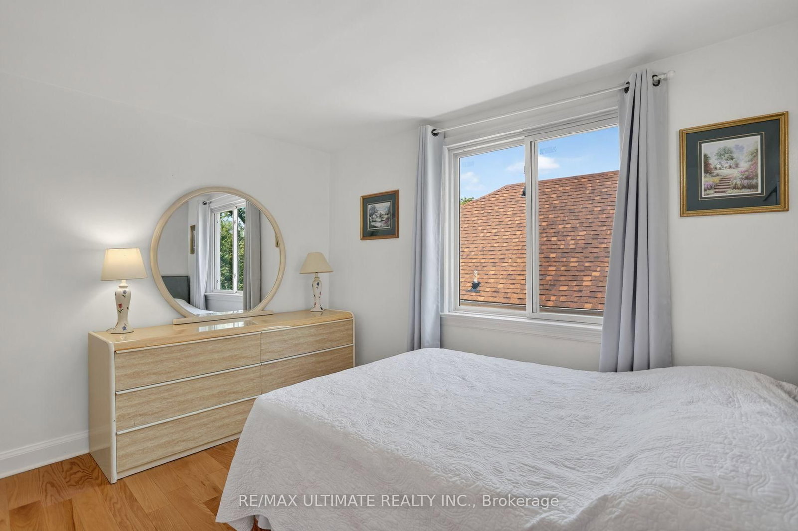 11 Midholm Drive • Toronto, ON photo 39