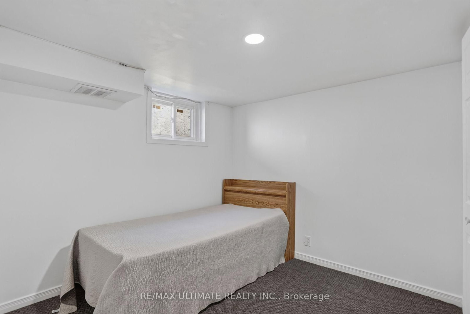 11 Midholm Drive • Toronto, ON photo 46
