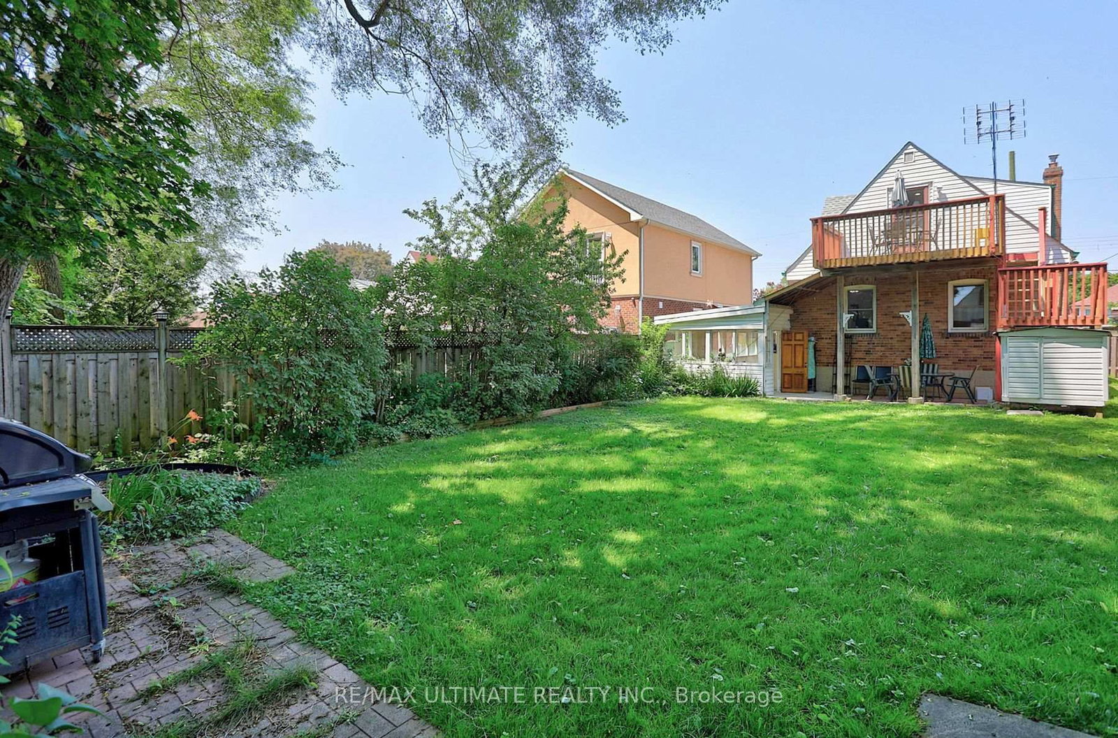 11 Midholm Drive • Toronto, ON photo 48