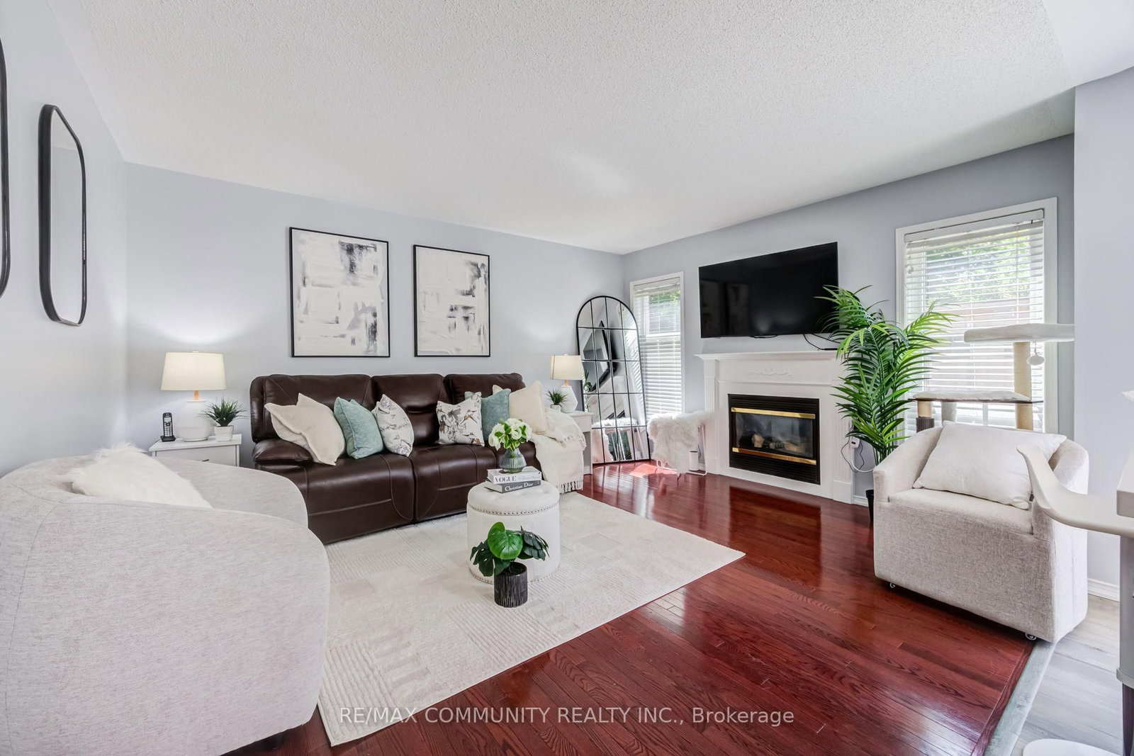69 McSweeney Crescent • Ajax, ON photo 10
