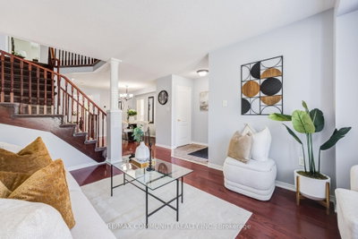 69 McSweeney Crescent • Ajax, ON photo 8