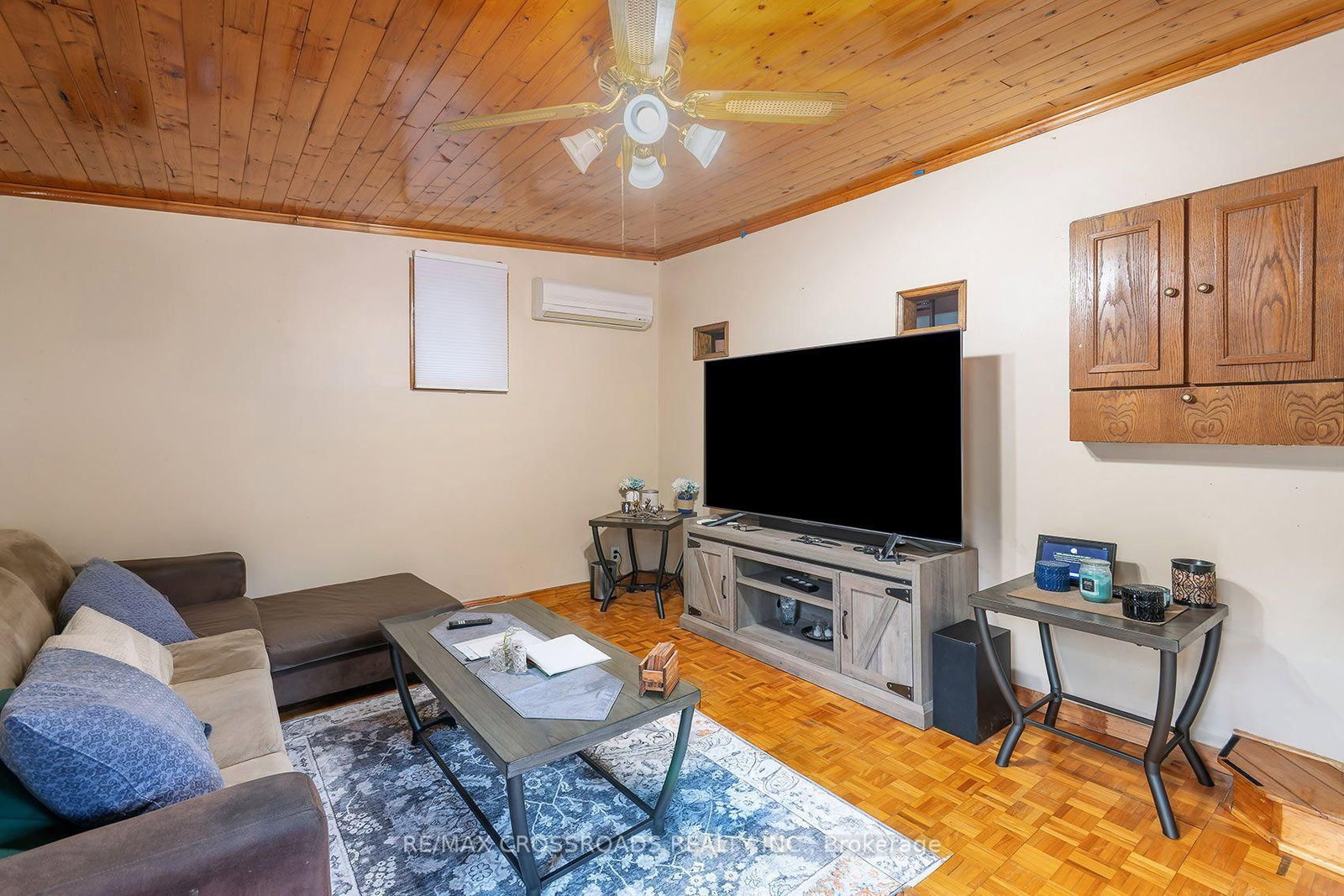 368 Cedar Valley Boulevard • Oshawa, ON photo 5