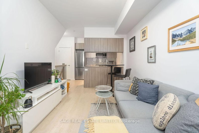 Th3 - 150 Broadview Avenue