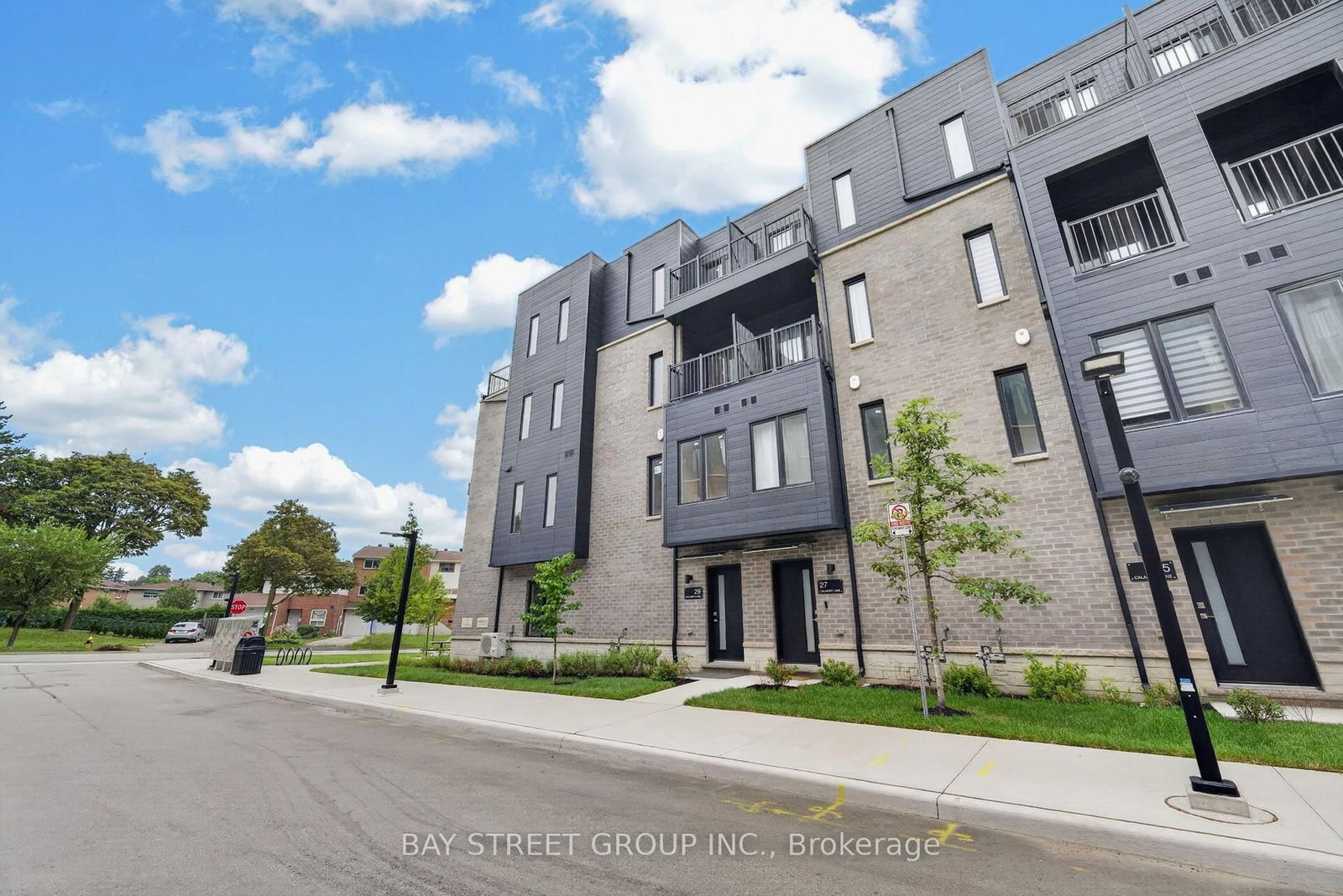 29 Calamint Lane • Toronto, ON photo 3