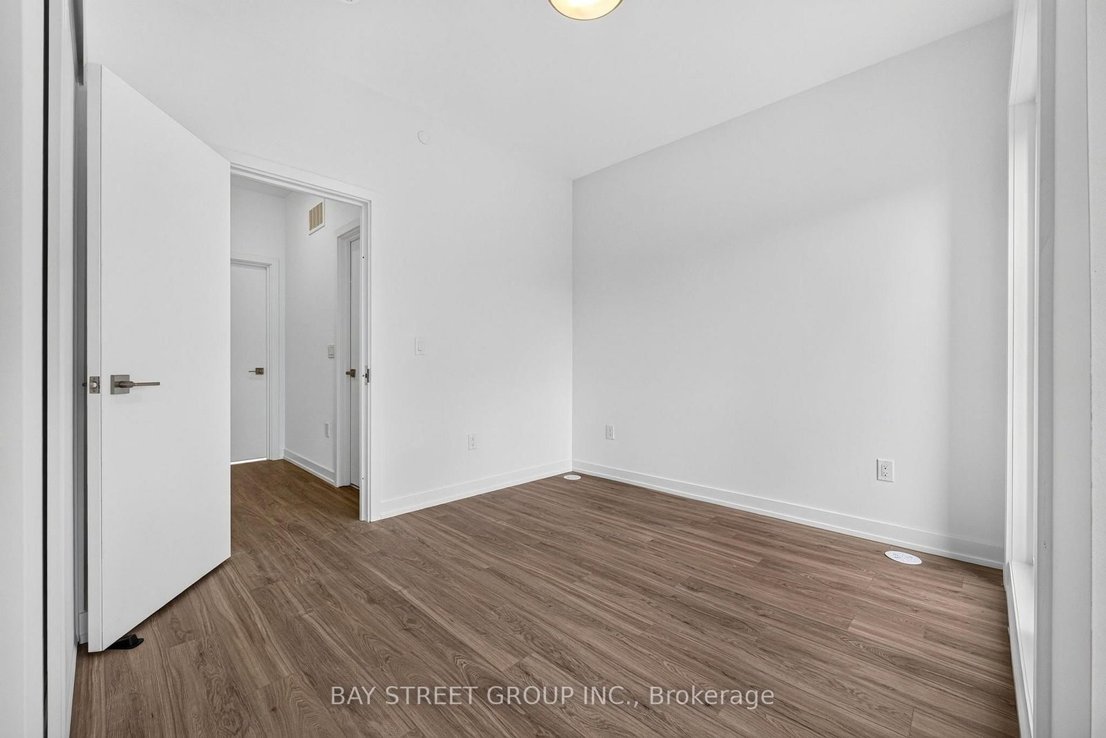 29 Calamint Lane • Toronto, ON photo 37